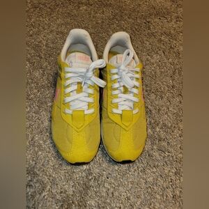 Nike Air Max PreDay Dark Citron